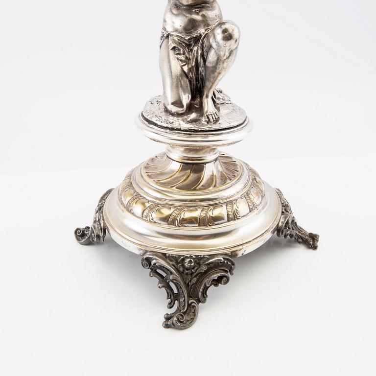 Essay bowl on foot, silver plate, late 19th century.