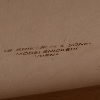 Josef Frank, desk, "Schatullskrivbordet", model 1022, AB Eriksson & söner for the Svenskt Tenn company, after 1985.