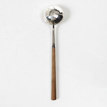 Tapio Wirkkala, bowl and ladle, silver, Kultakeskus, Hämeenlinna, 1976.