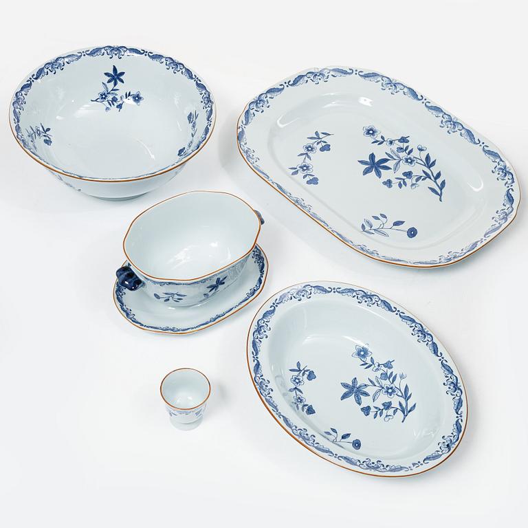 Matservis, 107 delar, porslin, "Ostindia", Rörstrand, varierande åldrar.