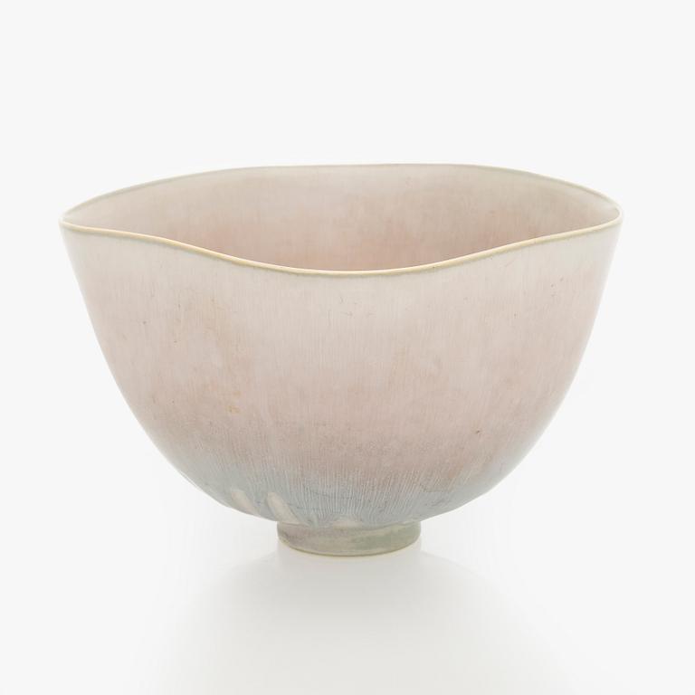 Friedl Holzer-Kjellberg, A ceramic bowl, signed Arabia 1942, -F.H.-Kj-.