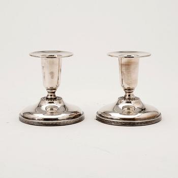 LJUSSTAKAR, ett par, silver, K & Ec, Göteborg, 1954.