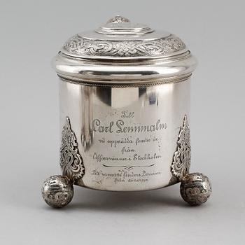 STOP samt BÄGARE, 6 st, silver, 1894/1895. Vikt ca 1244 gram.