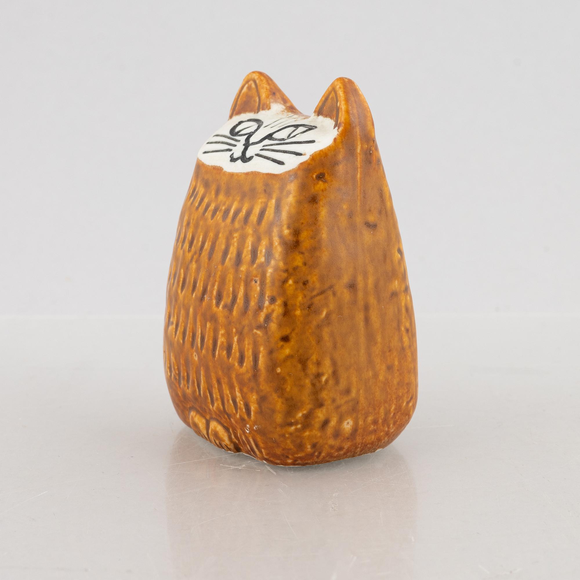 Lisa Larson, a 'Liten katt' stoneware figurine, special edition, Gustavsberg 1965.