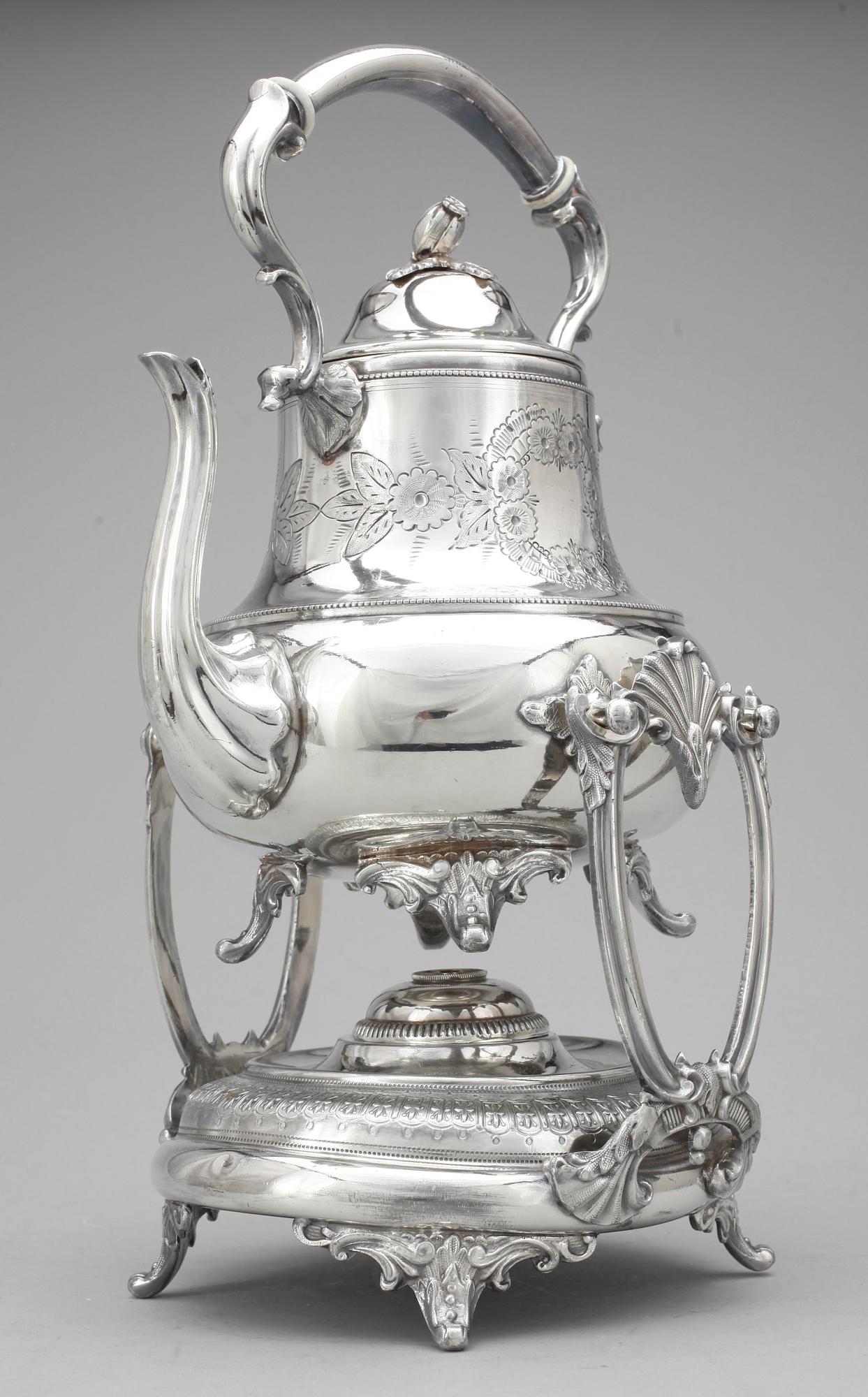 TEKANNA på RECHAUD, nysilver, Ryssland, 1900-talets början.