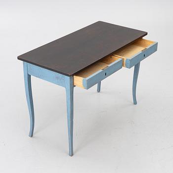 An early 20th century desk.