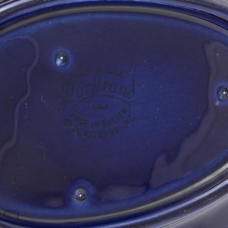 Hertha Bengtson, a set of 18 bowls and plates, 'Blå Eld', Rörstrand, Sweden.