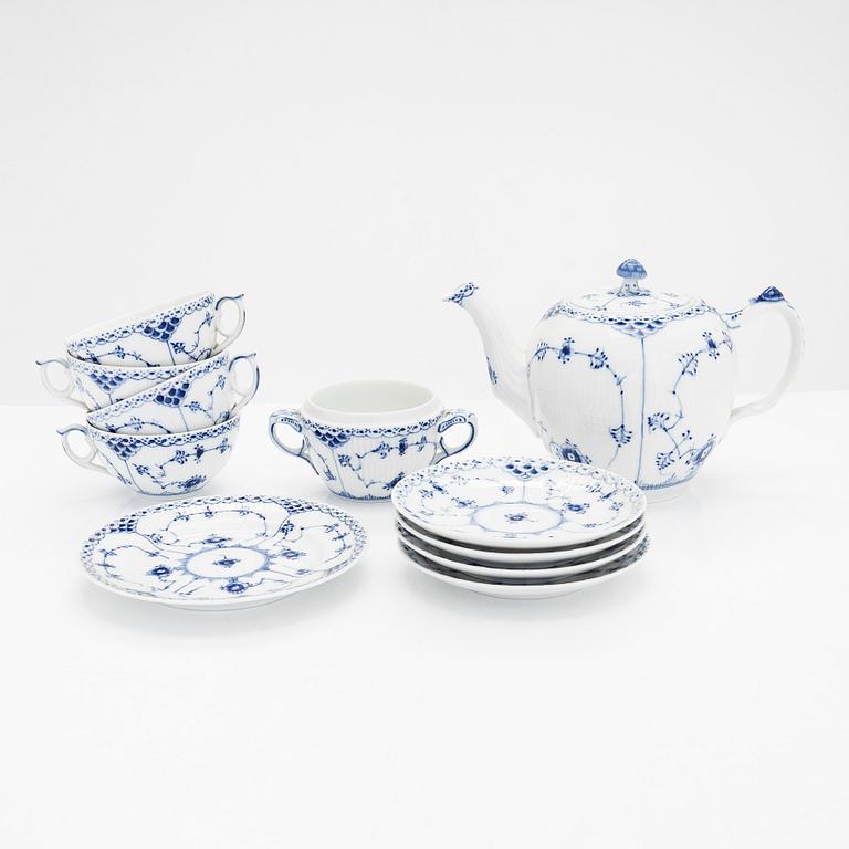 Royal Copenhagen, A 11- piece porcelain tea service 'Musselmalet'.