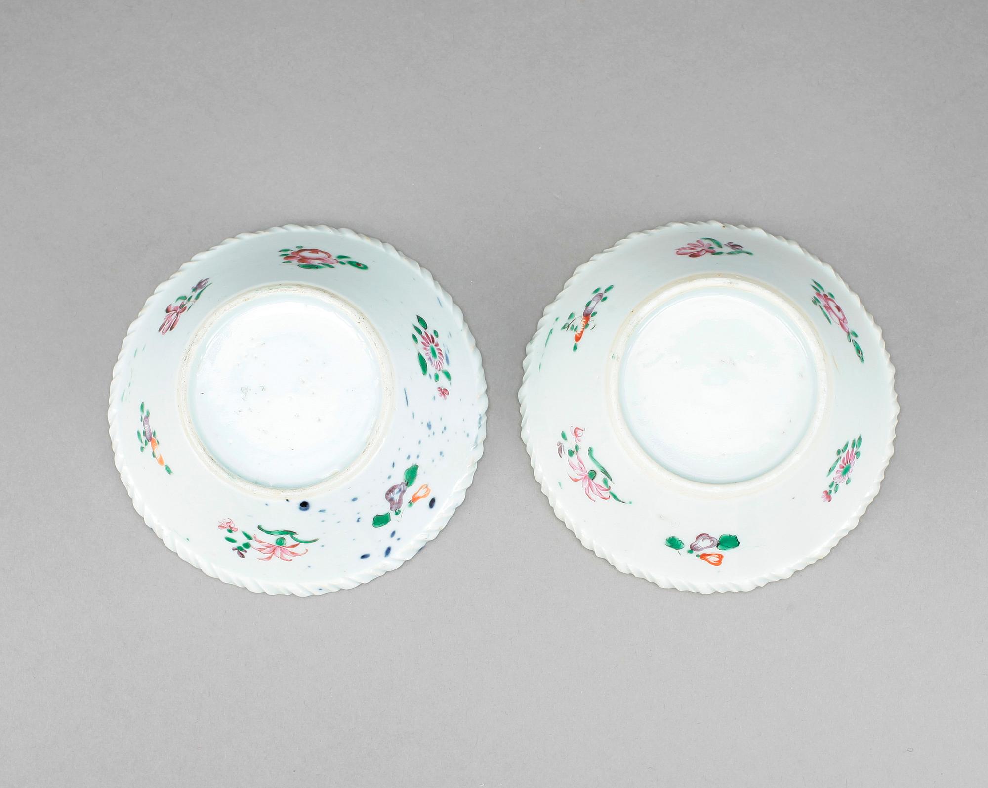 SKÅLAR, ett par, porslin, Qianlong, Kina 1700-tal.