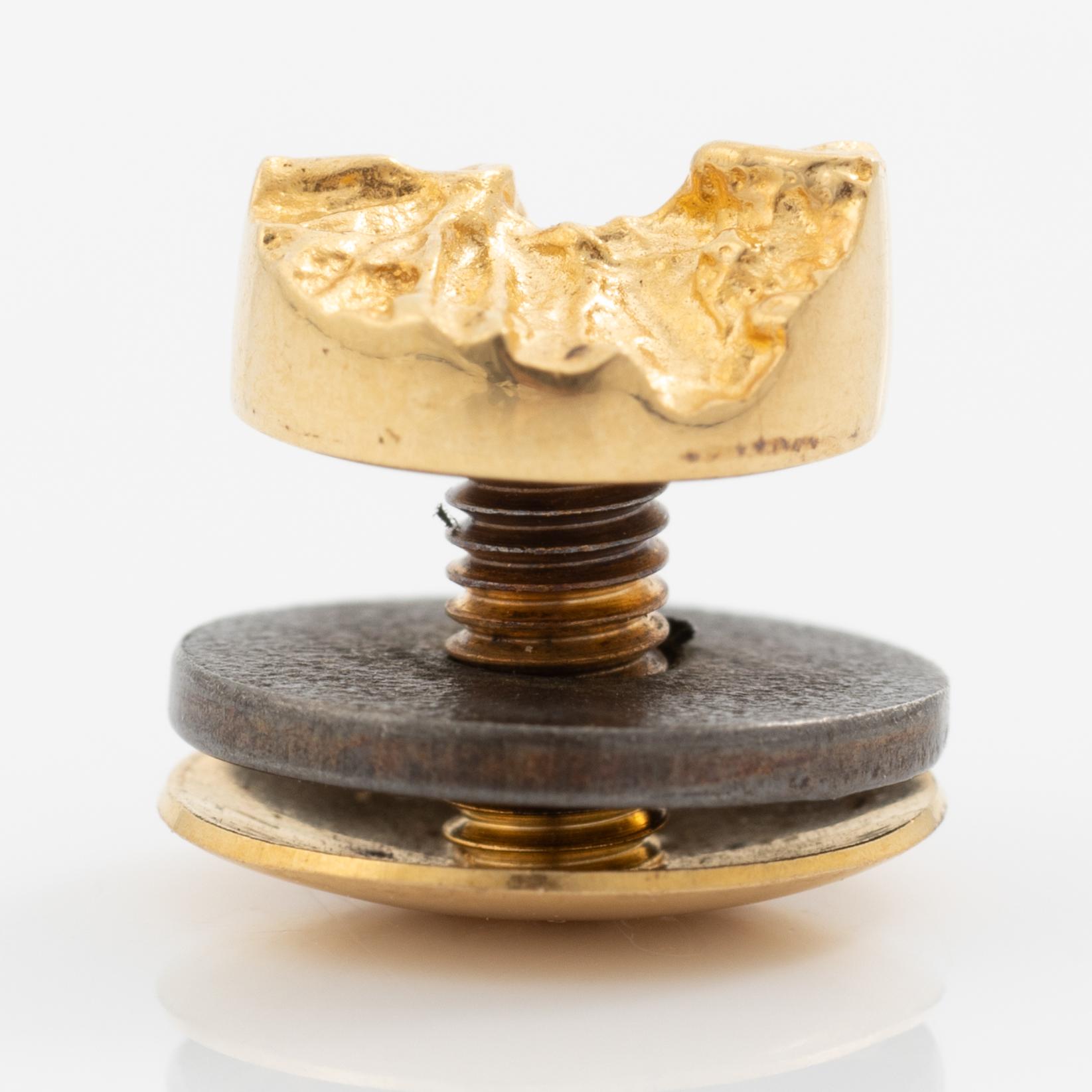 Lapponia, a shirt button, 18K gold, Finland 1978.