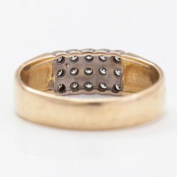 A 14K gold ring, diamonds totalling approx. 0.30 ct, Morris Lindblom & Co, Turku 2005.