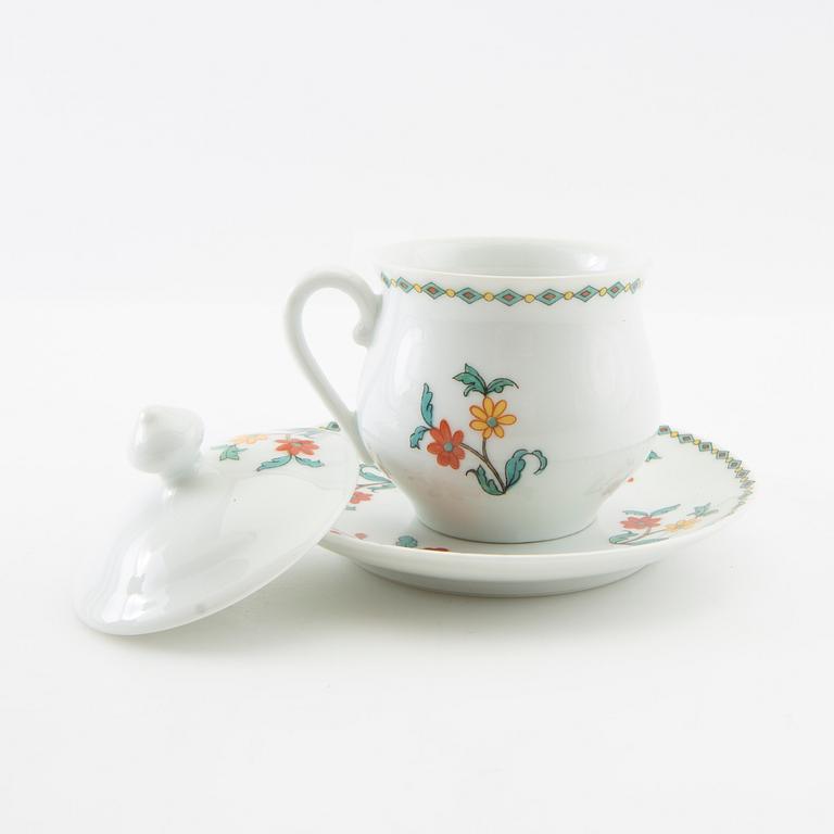 Creamers 12 pcs Limoges/Porcelaine de Paris first half/mid 20th century.
