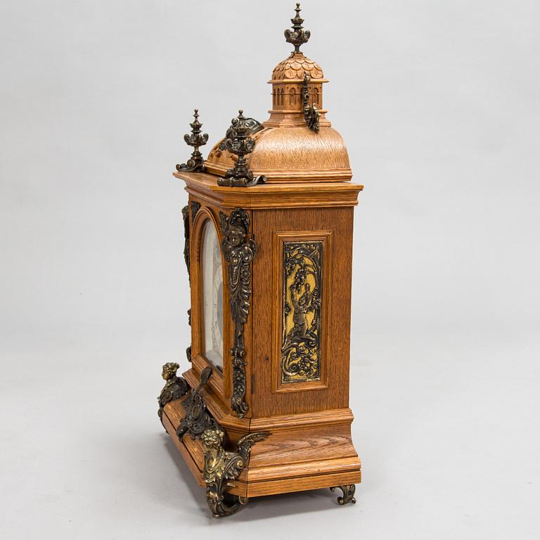 A German Lenzkirch Mantle Clock, 1906.