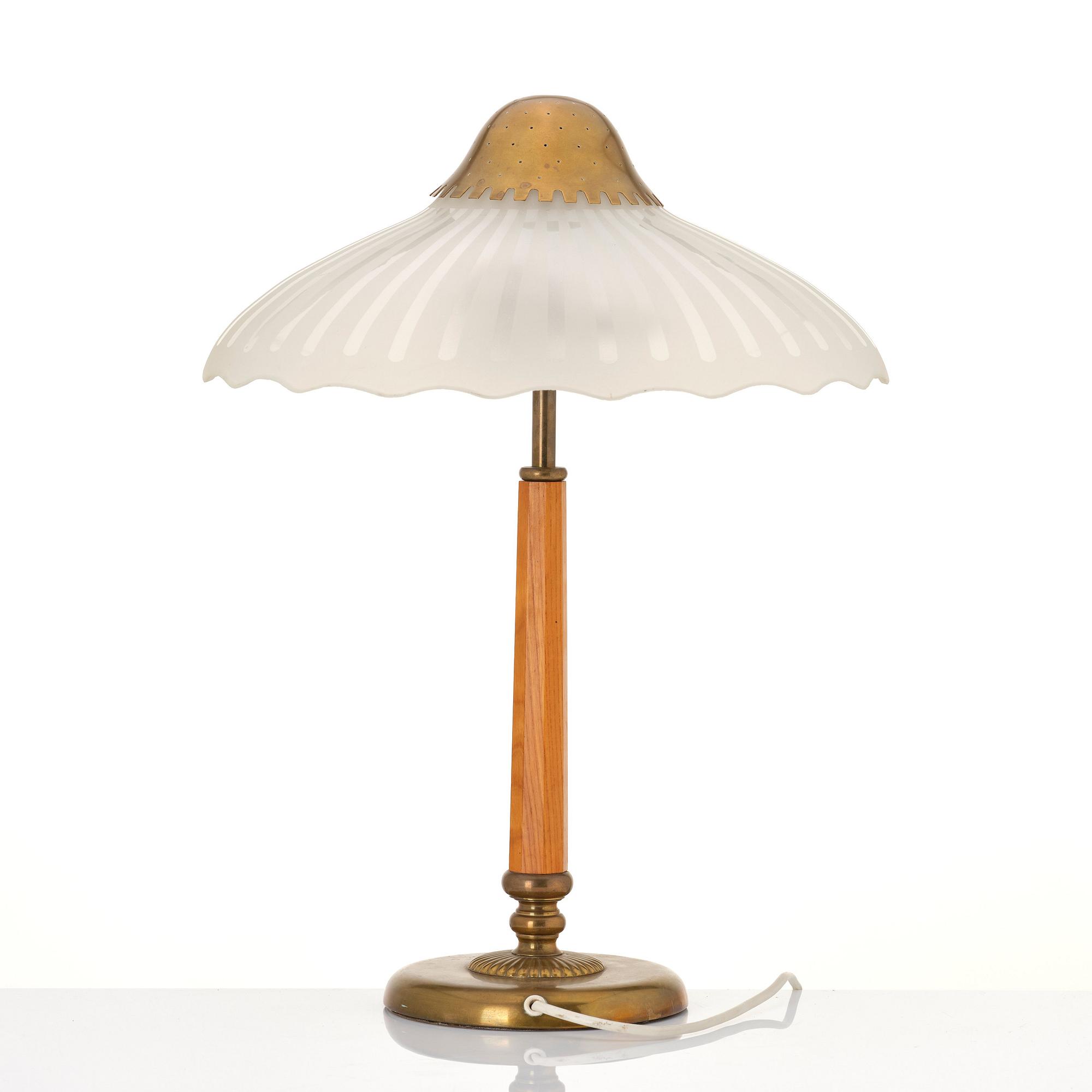 Harald Notini, a table lamp, model '15462', Arvid Böhlmarks Lampfabrik, Sweden, 1940s.