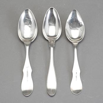 MATSKEDAR, 3 st, silver, bland annat Carl Gustaf Högstedt, Kalmar, 1830. Vikt ca 134 gram.