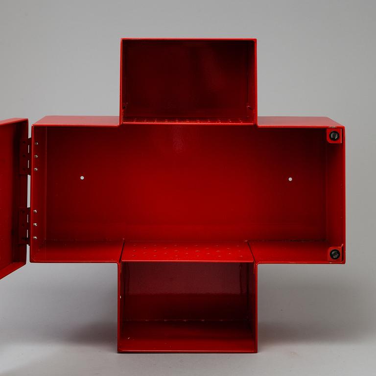 THOMAS ERIKSSON, a medecine caninet from Capellini.