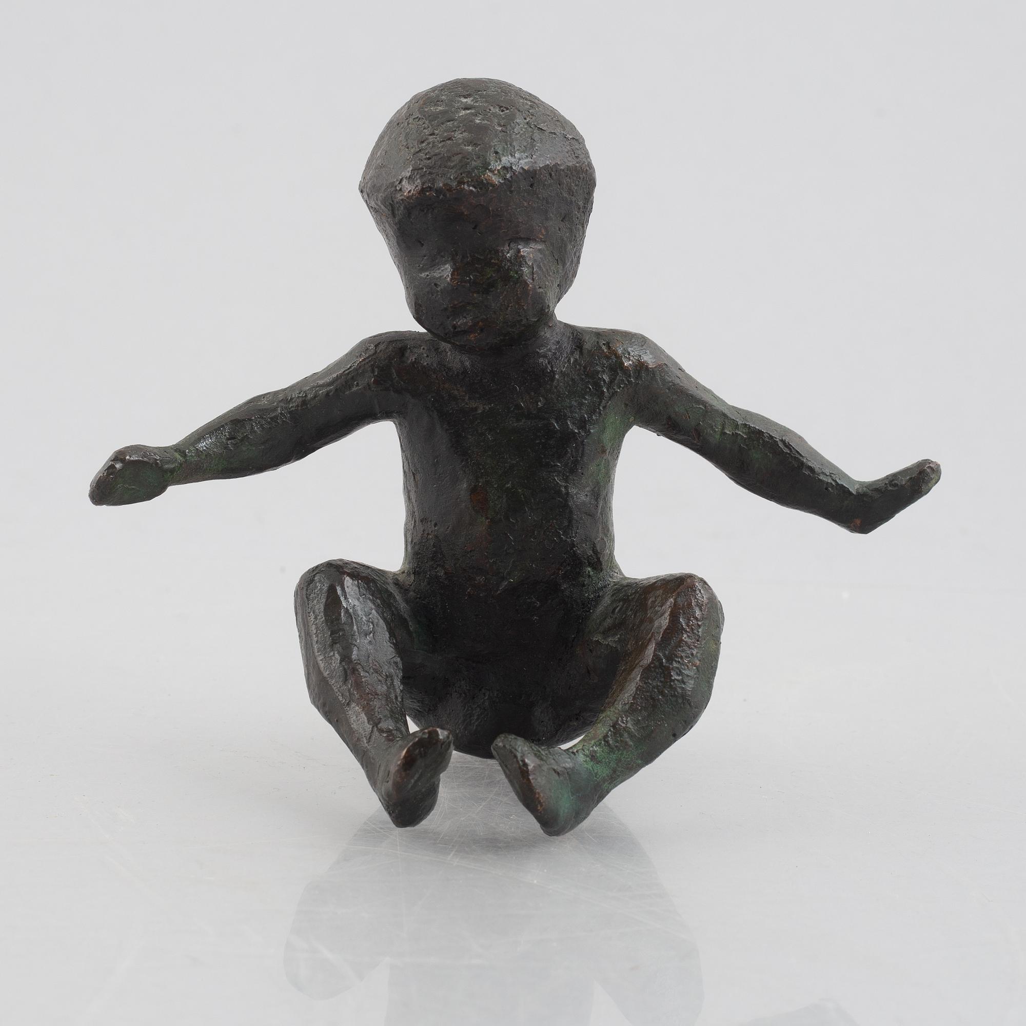 Eva Berggren, A seated boy.