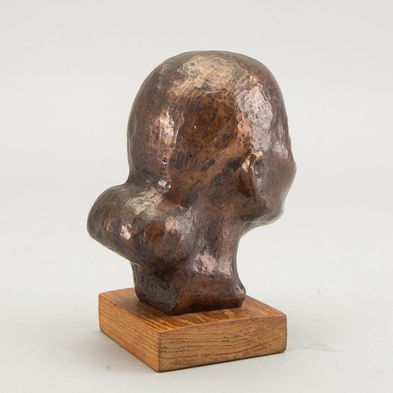 Helge Högbom, sculpture, signed and numbered 8/10 patinated bronze.