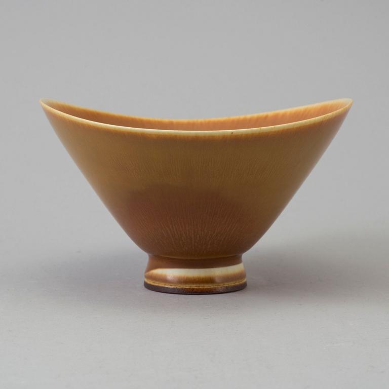 A second half of the 20th century signed stoneware bowl by Berndt Friberg for Gustavsberg.