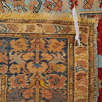 MATTO, an antique Anatolia, probably Gördes, a prayer rug, ca 177 x 124,5 cm (as well as flat weave at the ends 3 and 1.