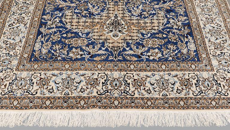 Matta, Nain, part silk, ca 310 x 210 cm.