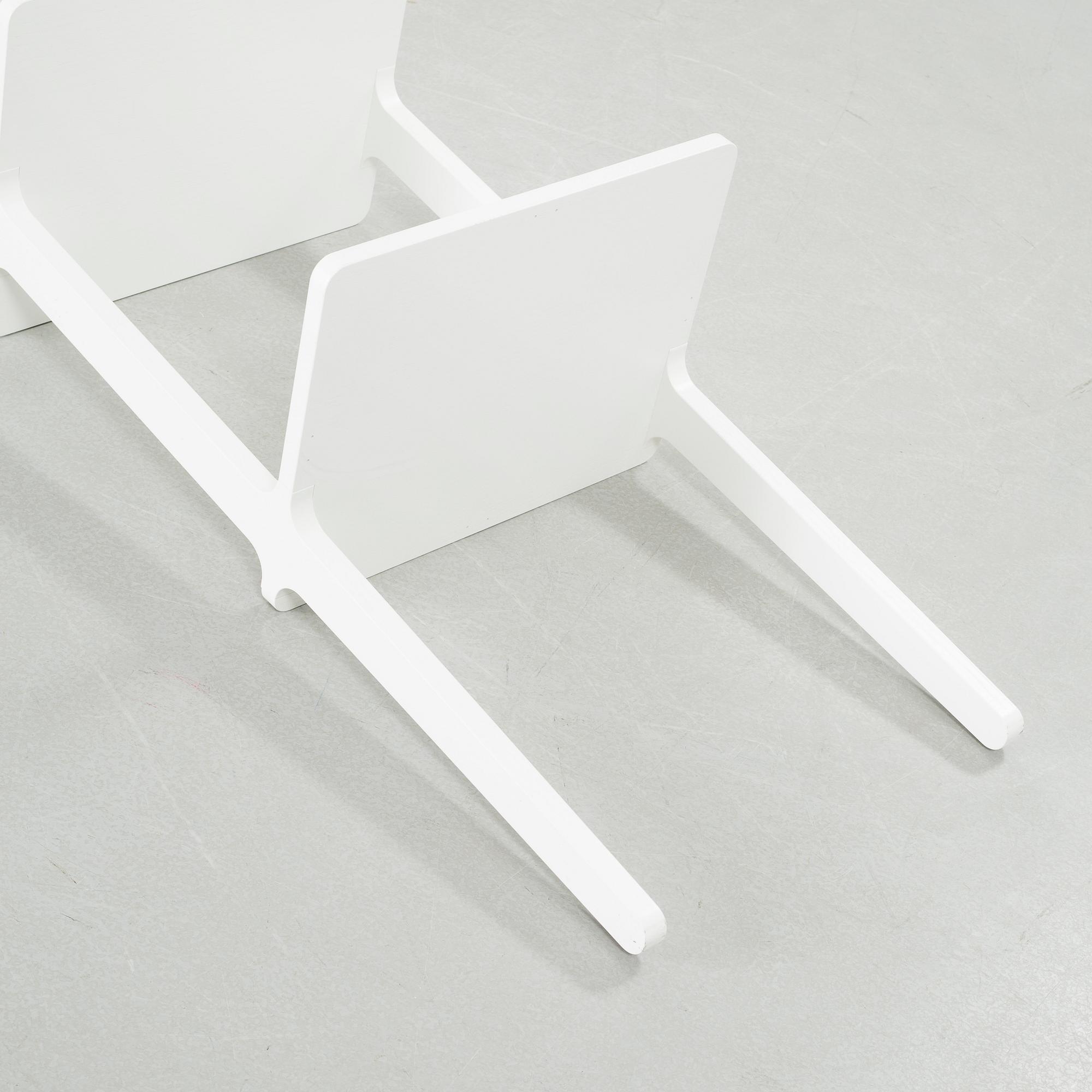 A shelf by Michael Bihain for Swedese, model "Libri", 21th century.