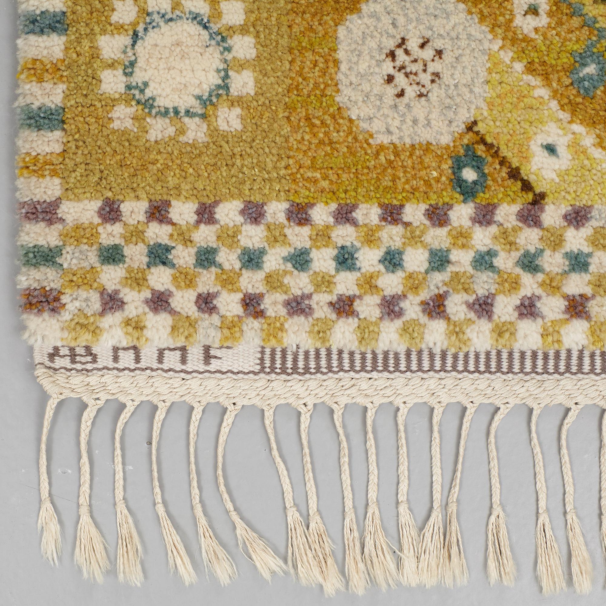 Marianne Richter, A CARPET, "Gula trädet", knotted pile, ca 236,5 x 178,5 cm, signed AB MMF MR.