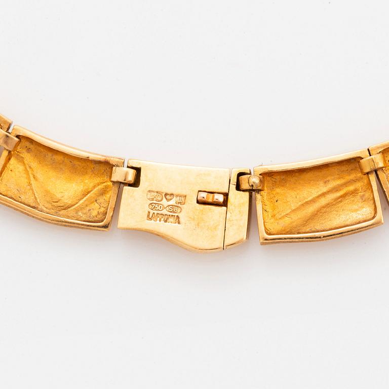 An 18K gold Lapponia necklace.