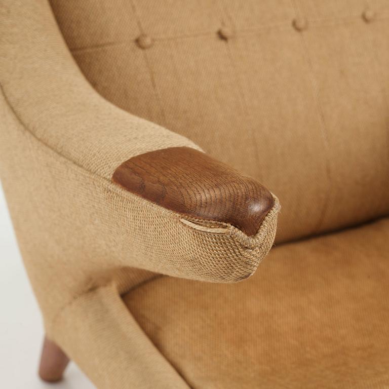 Hans J. Wegner, fåtöljer, ett par, "Bamse /Papa Bear", AP-stolen, Danmark, 1950-60-tal.