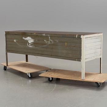 SIDEBOARD, industri, 1900-talets mitt.