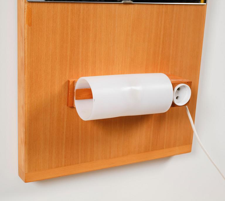 Two mirrors with lights, Luxus, from the second half of the 20th century.