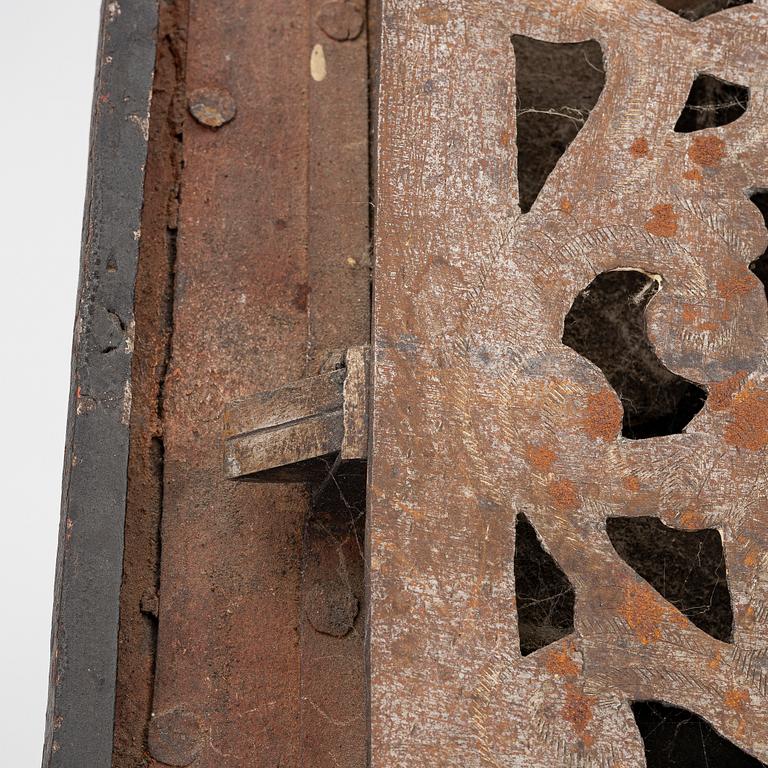 Baroque strongbox, 18th century.