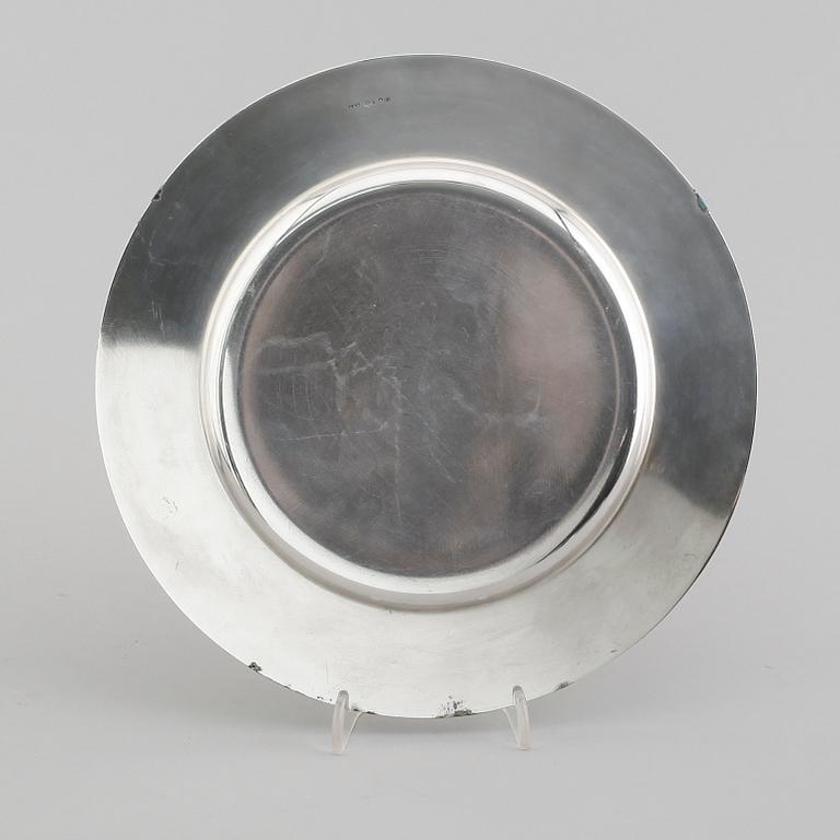 TALLRIK, silver, Stockholm 1917. Vikt ca 307 gram.