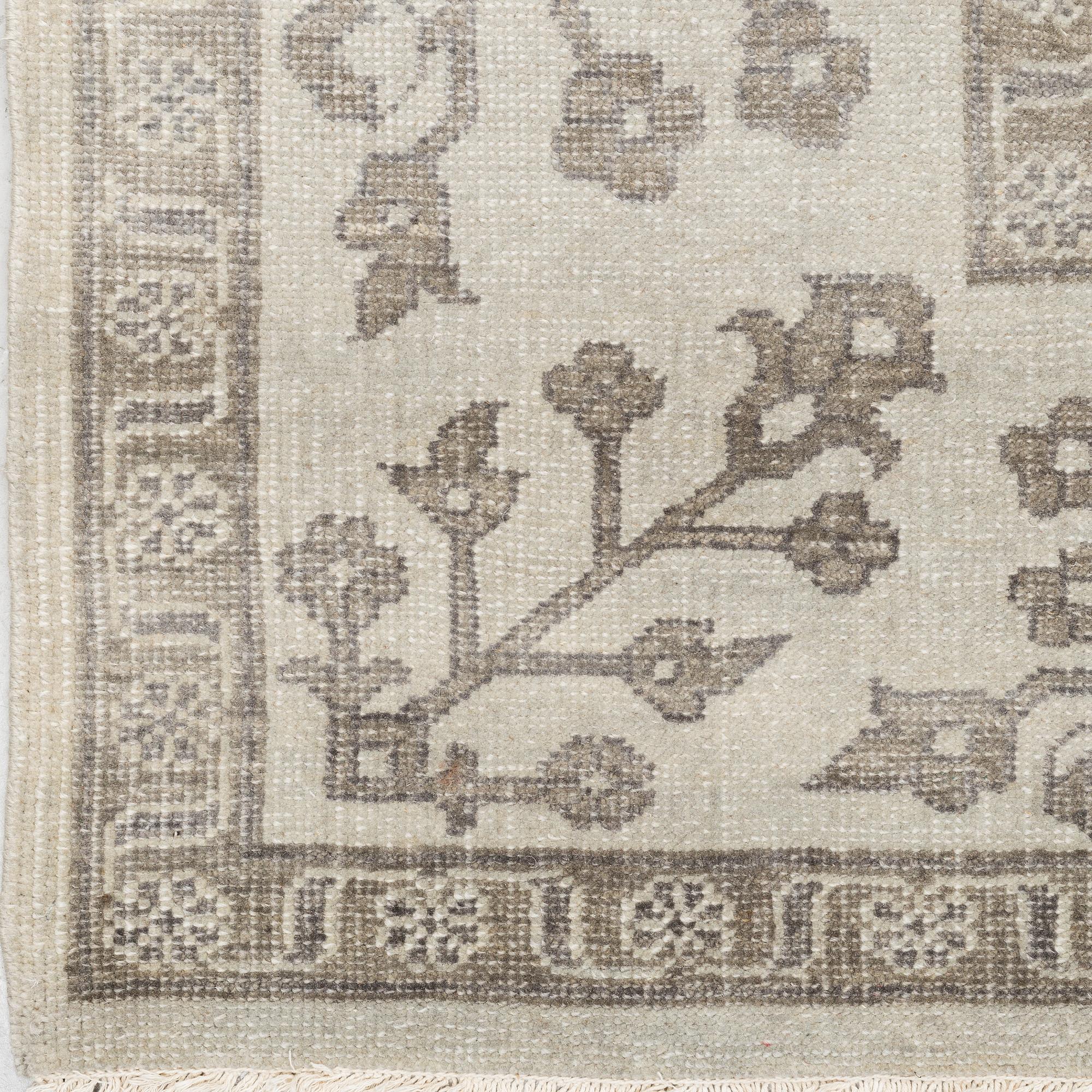 An oriental carpet, ca 364 x 273 cm.