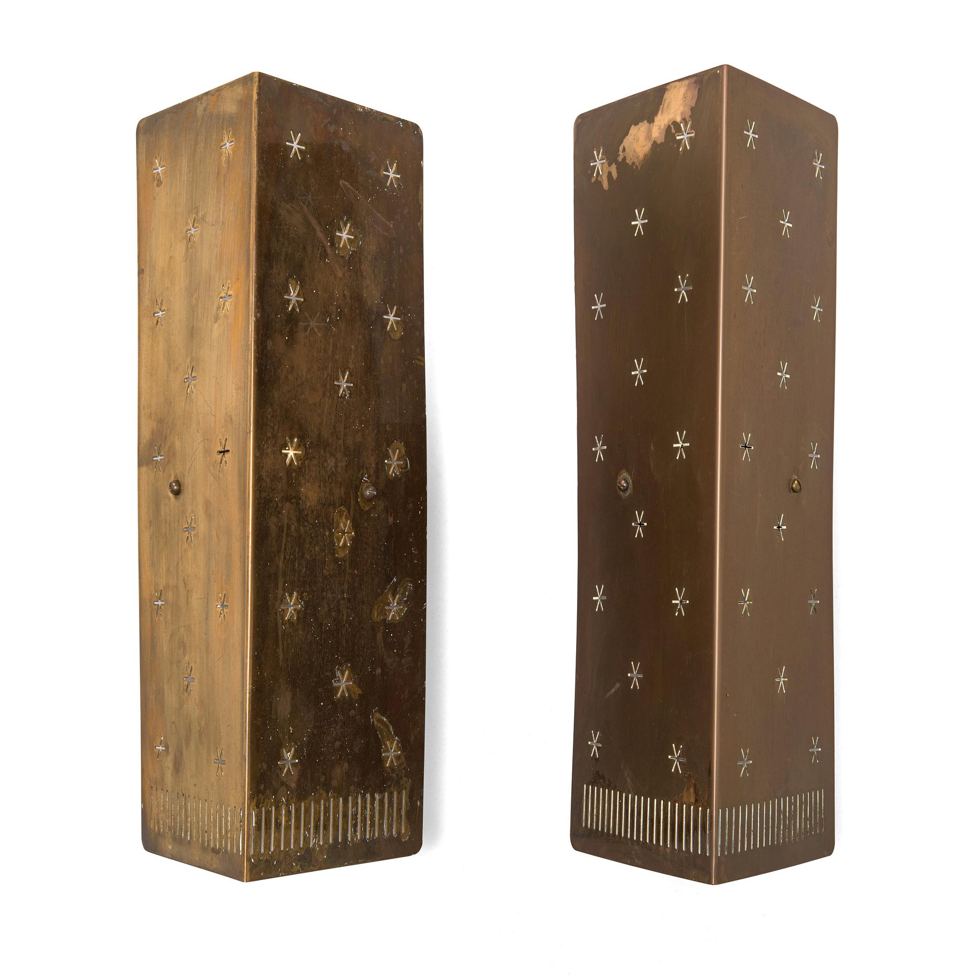Paavo Tynell, A pair of mid-20th century '10330' wall lamps for Taito, Finland. mid-20th century.