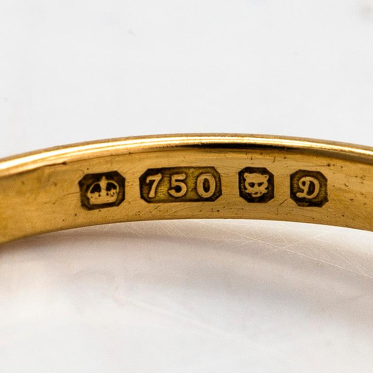 Ring, solitär, 18K guld, briljantslipad diamant ca 0.60 ct, London 1978.