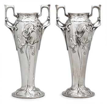 555. A pair of Art Nouveau silver plated pewter vases, by Bitter & Gobbers, Krefeld, Germany.