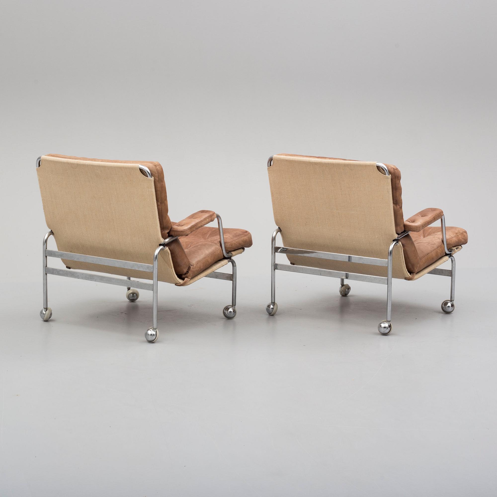 BRUNO MATSSON, fåtöljer, ett par, "Karin". DUX.