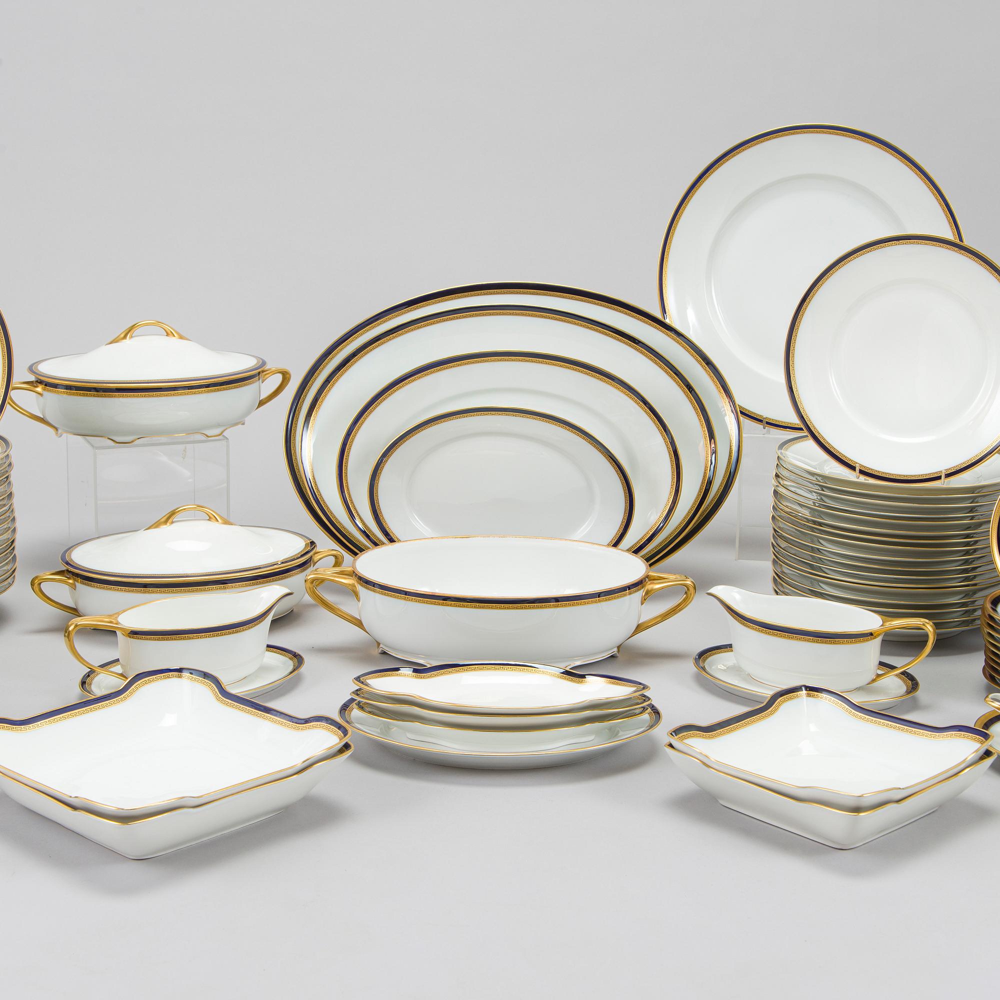 Ruoka-astiasto, 127 osaa, posliinia, "Botticelli" Rosenthal Selb Bavaria, ja Hutschenreuther, Saksa 1900-luvun puoliväli.