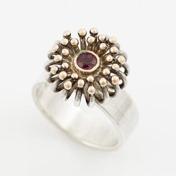 Anders Högberg, ring, sterling silver with a pink stone, Gothenburg 1989.