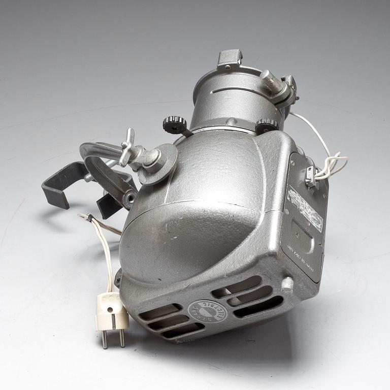 STRÅLKASTARE, Strand Electric, England, 1900-talets andra hälft.