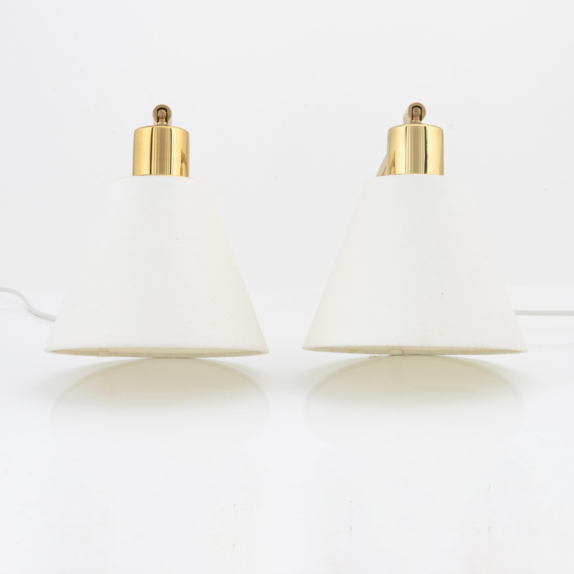 Josef Frank, a pair of model '2226' brass wall lights, Firma Svenskt Tenn.