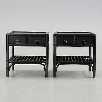 SÄNGBORD, ett par, omkr 1900-talets mitt.