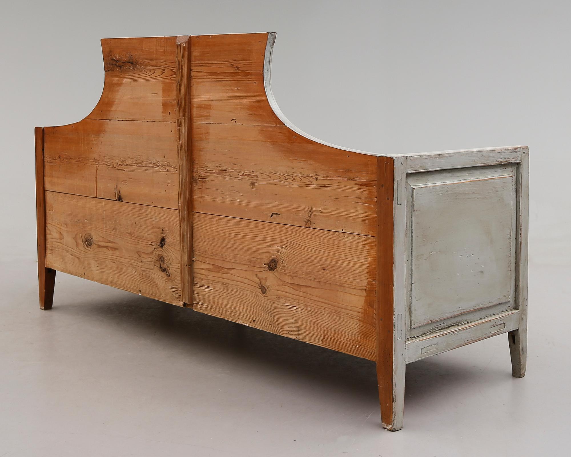 SOFFA, 1800-talets mitt.