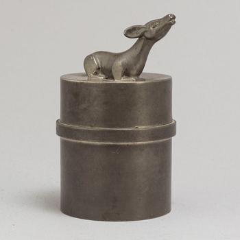 A pewter jar with lid from Firma Svenskt Tenn in 1931.