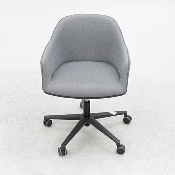 Ronan & Erwan Bouroullec, a 'Softshell Chair' desk chair, Vitra, 2015.