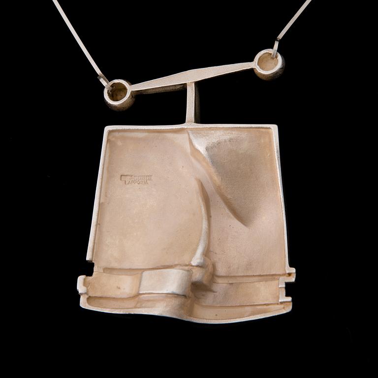 BJÖRN WECKSTRÖM, HALSSMYCKE, "O2X", silver, Lapponia 1977.