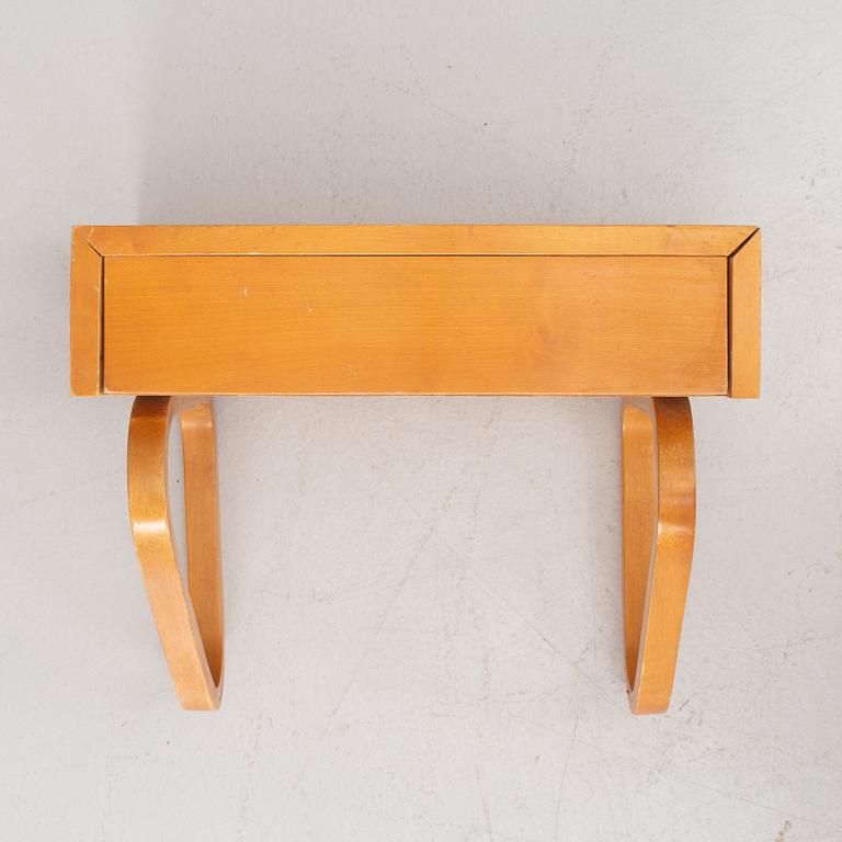 Alvar Aalto, a model 114 console/shelf, O.Y. Huonekalu- ja Rakennustyötehdas A.B. Finland, mid 20th century.