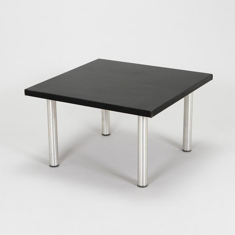 Yrjö Kukkapuro, A 1960s/1970s coffee table for Haimi Oy, Finland.