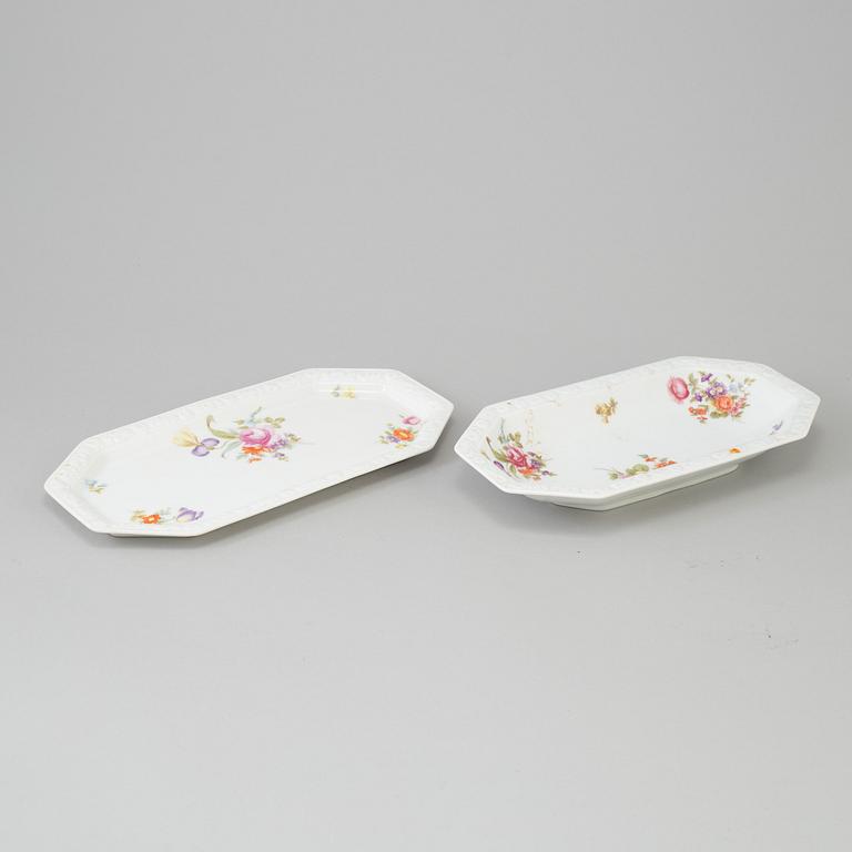 MATSERVIS, 117 delar, porslin. Rosenthal, "Maria" 1900-tal.